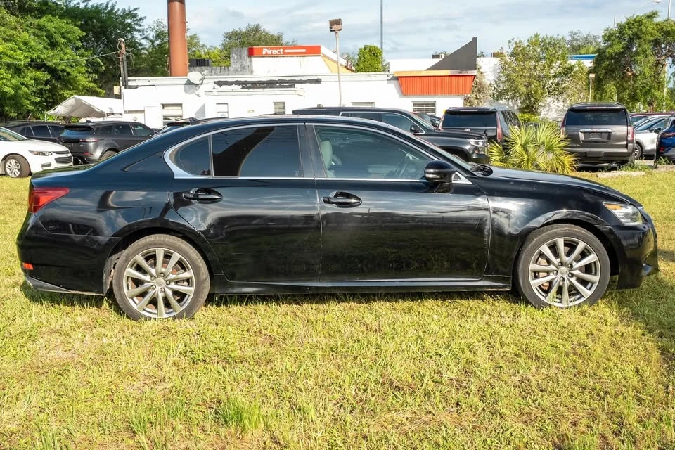 2012 Lexus GS 4th Gen - Image 8 of 20