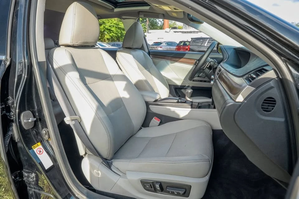 2012 Lexus GS 4th Gen - Image 18 of 20