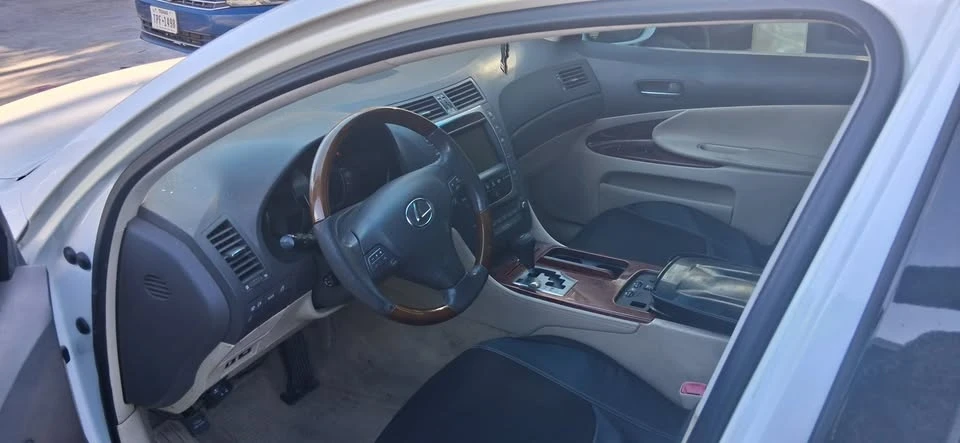 2012 Lexus GS 4th Gen - Image 12 of 20
