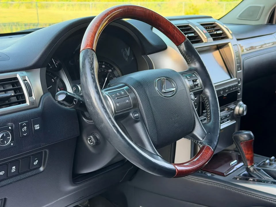 2012 Lexus GX 2nd Gen - Image 17 of 20