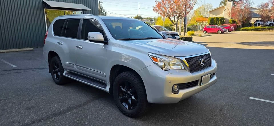 2012 Lexus GX 2nd Gen - Image 2 of 10