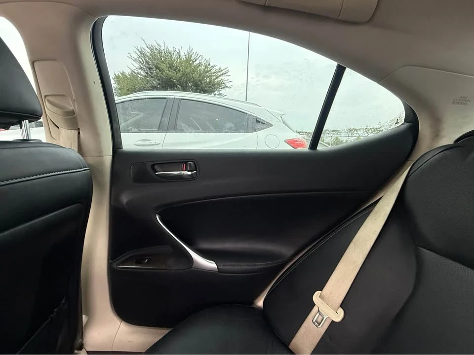 2012 Lexus IS 2nd Gen - Image 11 of 19