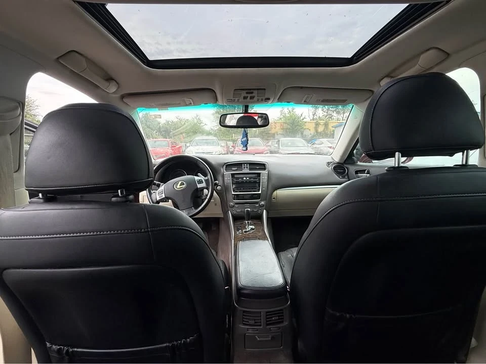 2012 Lexus IS 2nd Gen - Image 10 of 19