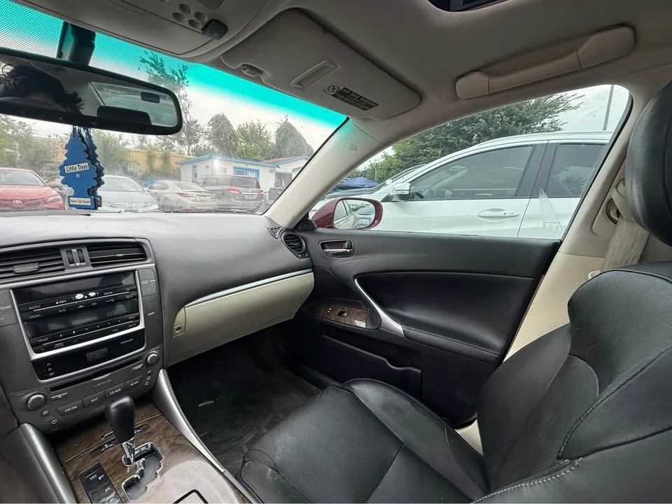 2012 Lexus IS 2nd Gen - Image 8 of 19