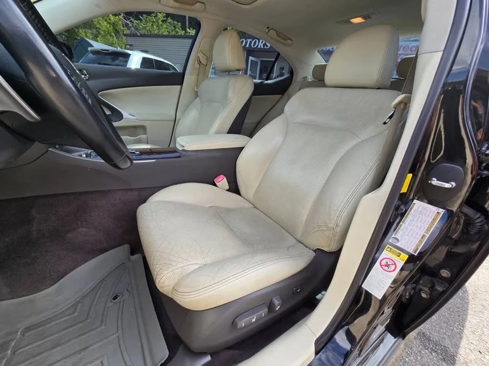 2012 Lexus IS 2nd Gen - Image 10 of 15