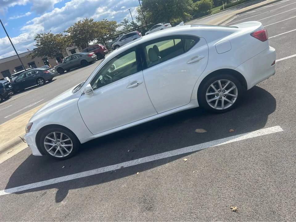 2012 Lexus IS 2nd Gen - Image 5 of 6