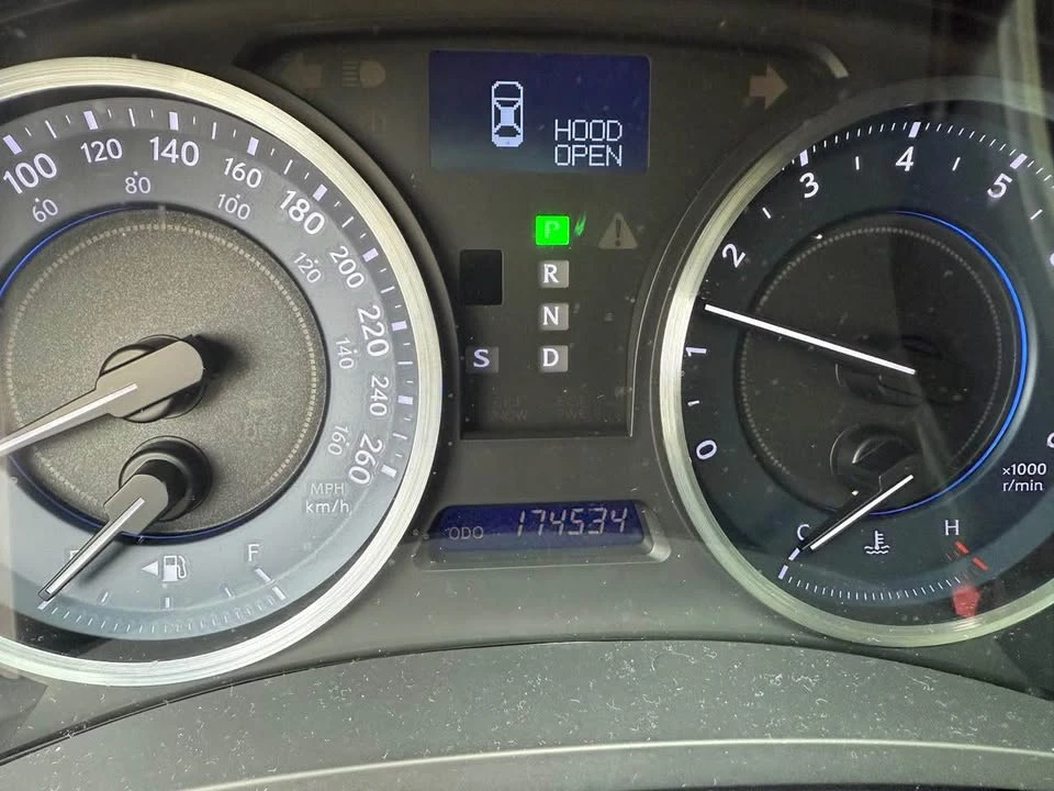 2012 Lexus IS 2nd Gen - Image 9 of 9