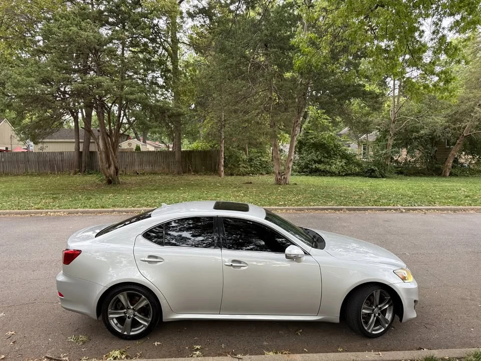 2012 Lexus IS 2nd Gen - Image 8 of 20