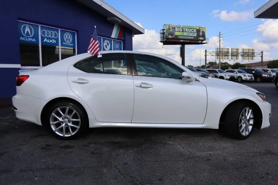 2012 Lexus IS 2nd Gen - Image 6 of 20
