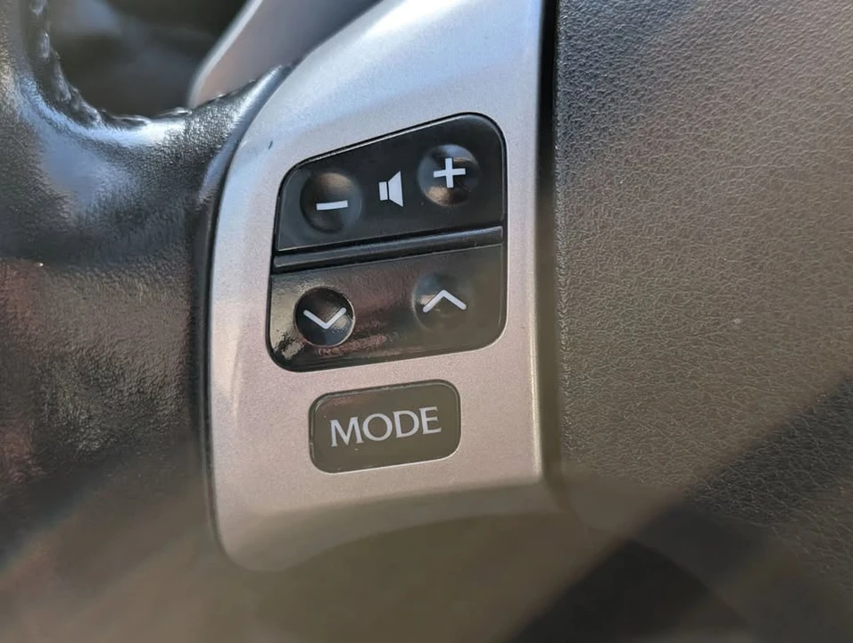 2012 Lexus IS 2nd Gen - Image 13 of 17