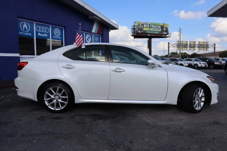 2012 Lexus IS 2nd Gen - Image 5 of 20