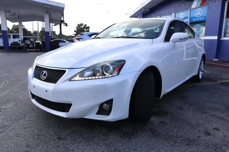 2012 Lexus IS 2nd Gen - Image 11 of 20