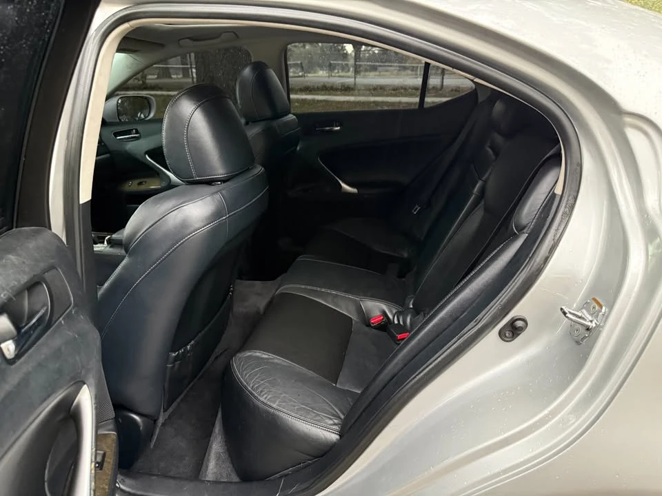 2012 Lexus IS 2nd Gen - Image 16 of 20