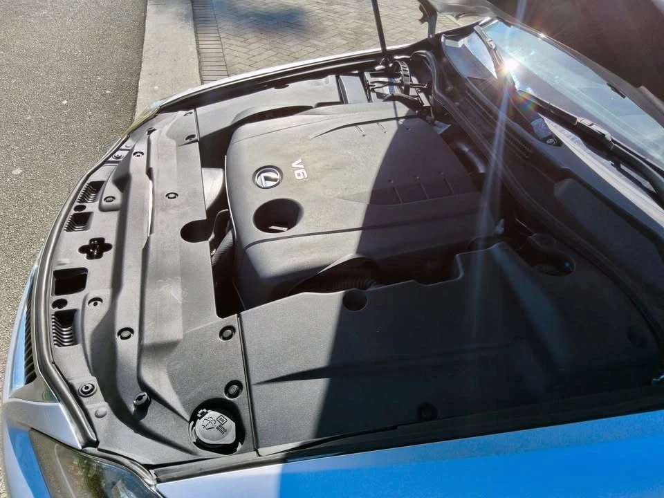 2012 Lexus IS 2nd Gen - Image 16 of 20