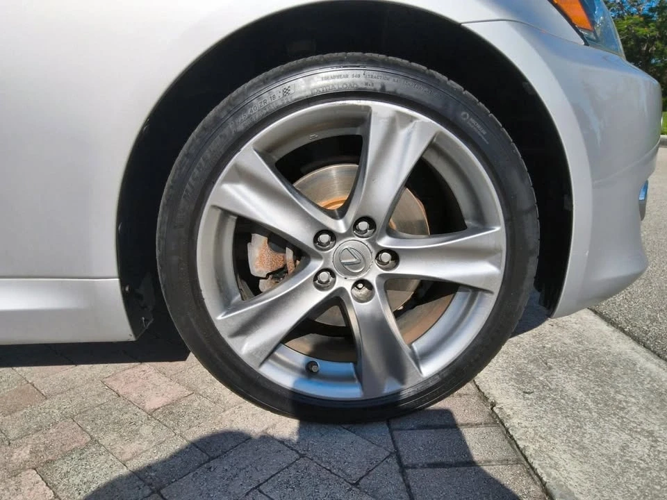 2012 Lexus IS 2nd Gen - Image 18 of 20