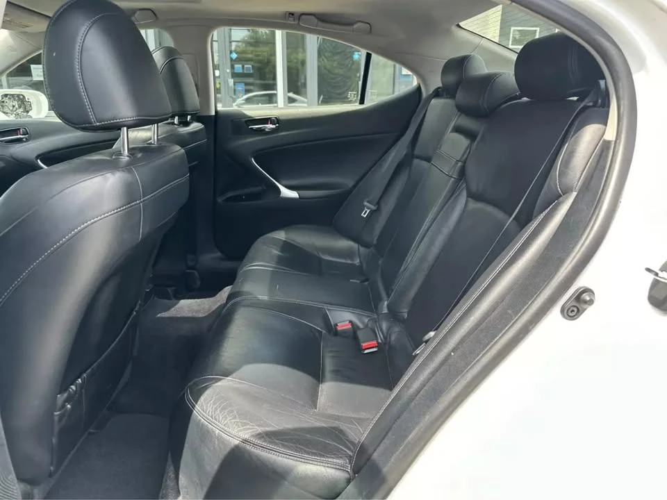 2012 Lexus IS 2nd Gen - Image 6 of 11