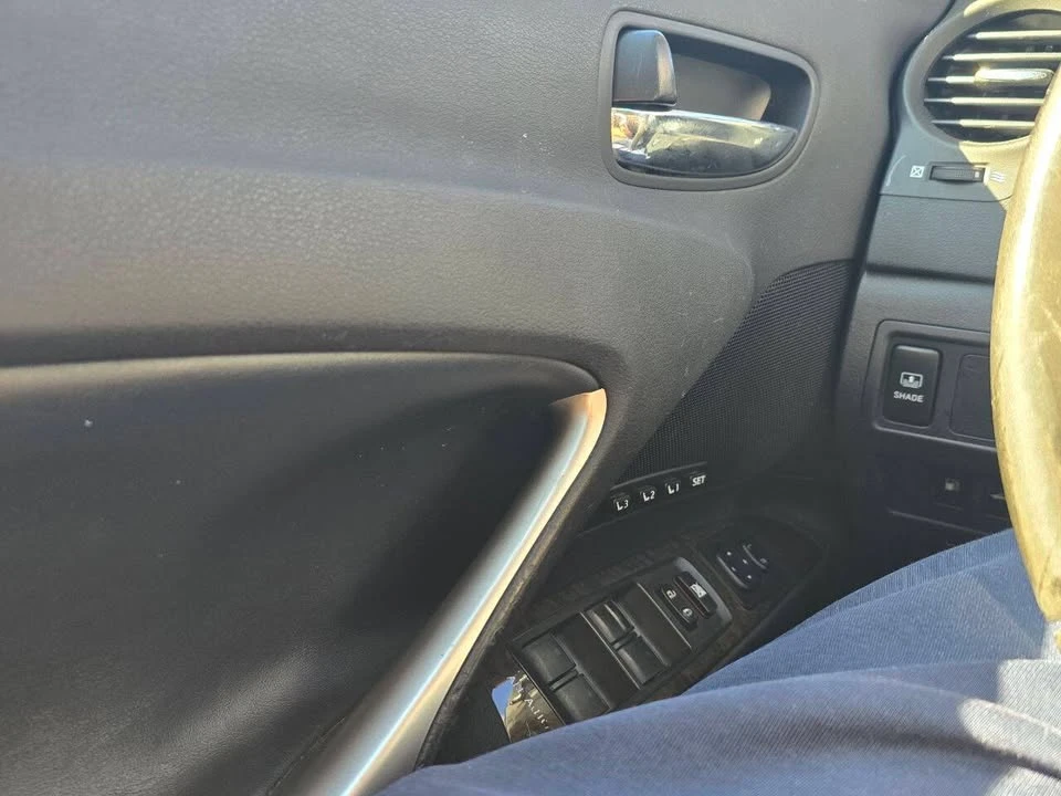 2012 Lexus IS 2nd Gen - Image 15 of 18