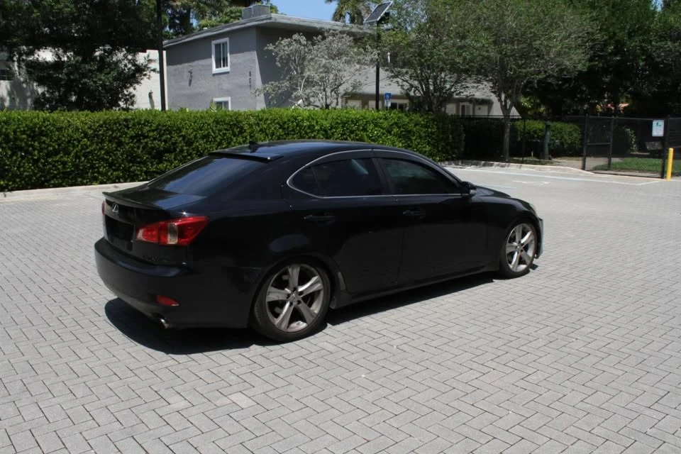 2012 Lexus IS 2nd Gen - Image 5 of 10