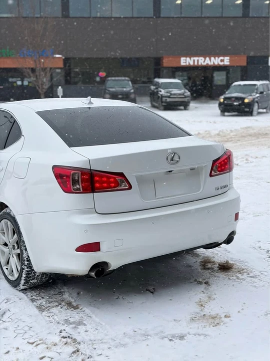 2012 Lexus IS 2nd Gen - Image 5 of 10
