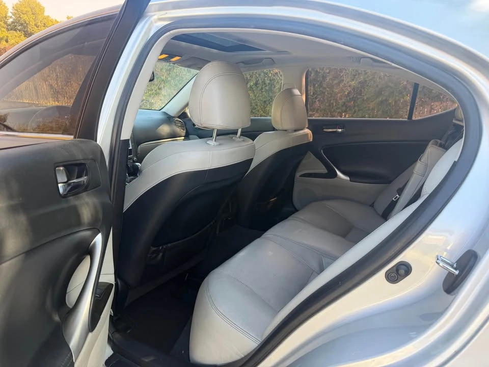 2012 Lexus IS 2nd Gen - Image 5 of 8