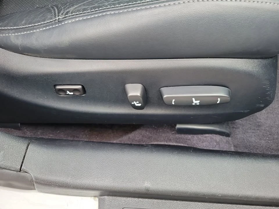 2012 Lexus IS 2nd Gen - Image 9 of 20