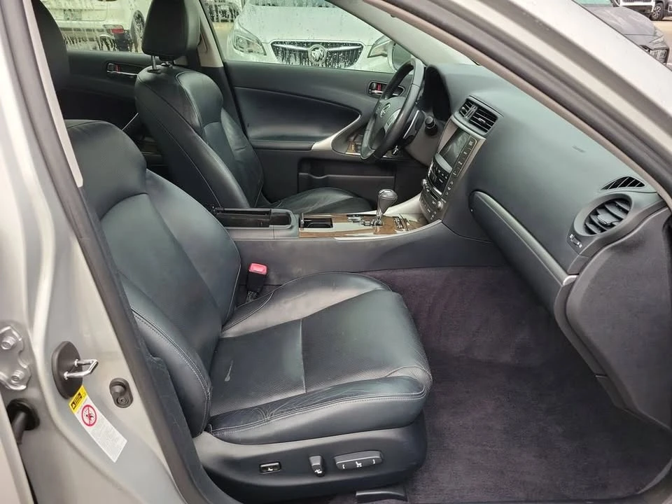 2012 Lexus IS 2nd Gen - Image 7 of 20