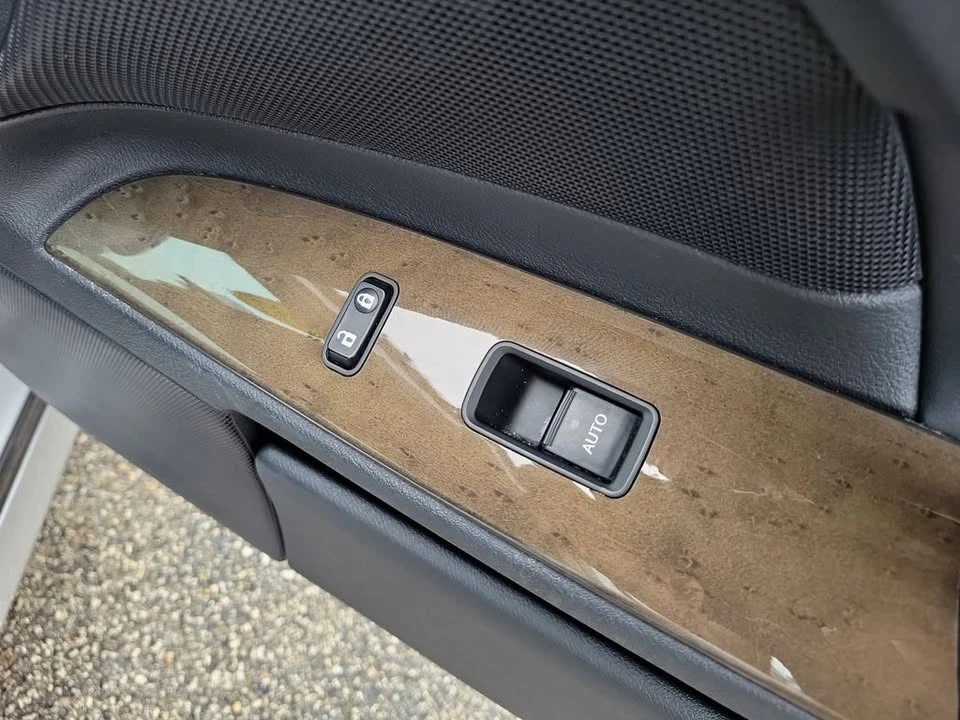 2012 Lexus IS 2nd Gen - Image 11 of 20