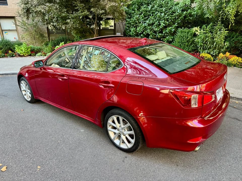 2012 Lexus IS 2nd Gen - Image 4 of 10