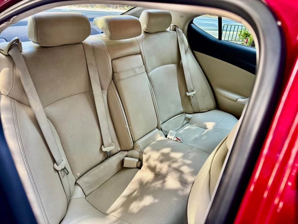 2012 Lexus IS 2nd Gen - Image 8 of 10