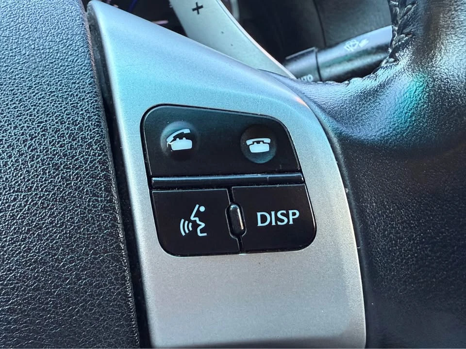 2012 Lexus IS 2nd Gen - Image 16 of 20