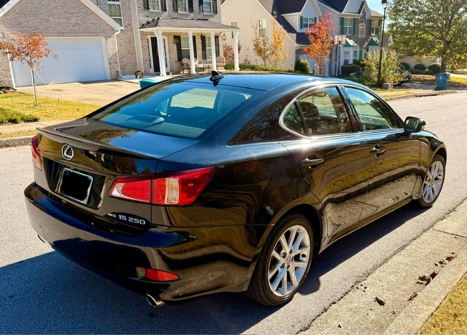 2012 Lexus IS 2nd Gen - Image 8 of 20