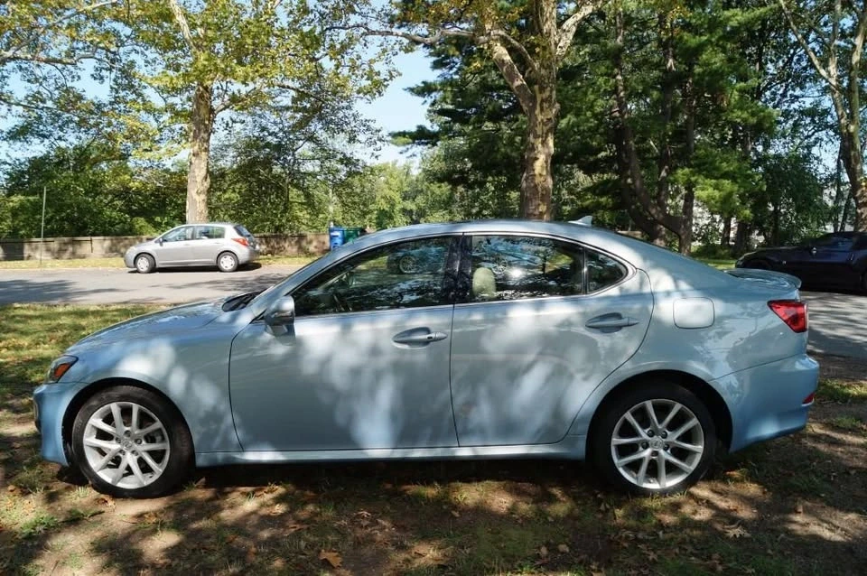 2012 Lexus IS 2nd Gen - Image 6 of 20