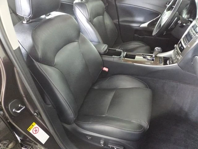2012 Lexus IS 2nd Gen - Image 13 of 16