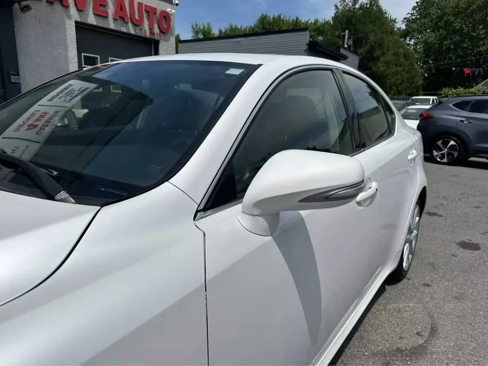 2012 Lexus IS 2nd Gen - Image 10 of 20