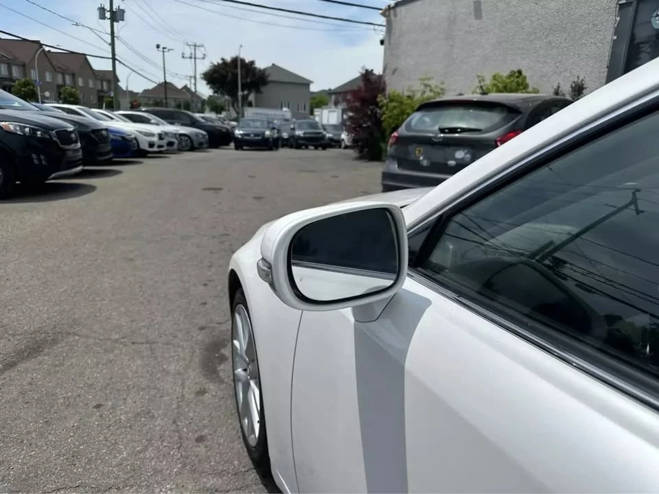 2012 Lexus IS 2nd Gen - Image 11 of 20