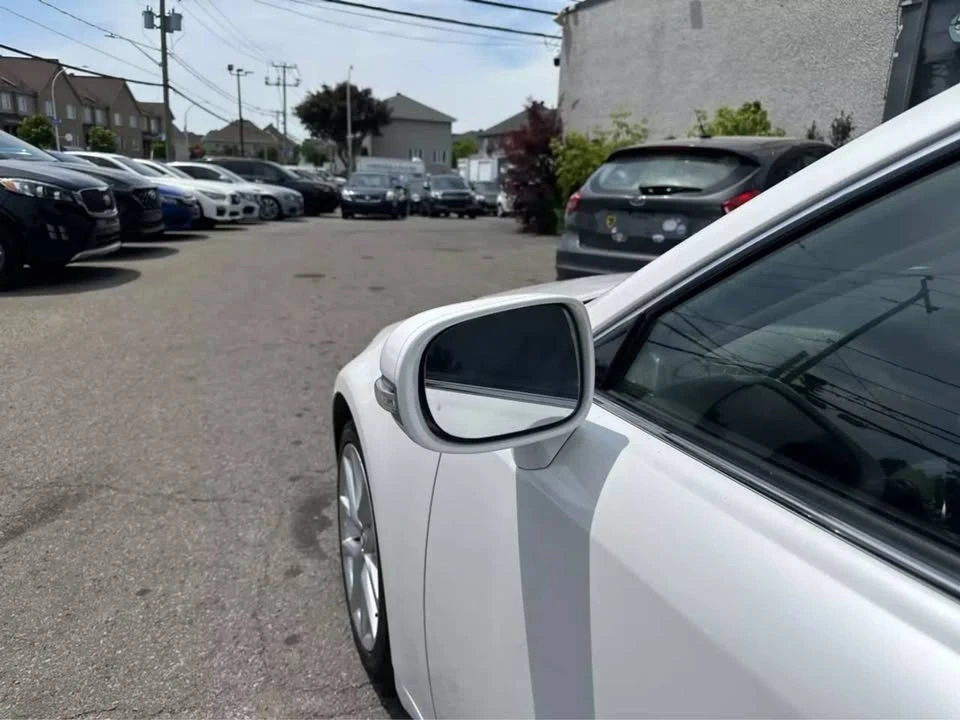 2012 Lexus IS 2nd Gen - Image 11 of 20