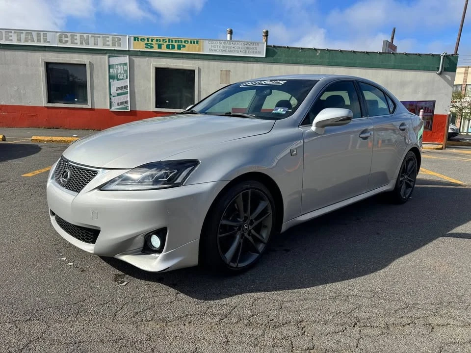 2012 Lexus IS 2nd Gen - Image 11 of 20