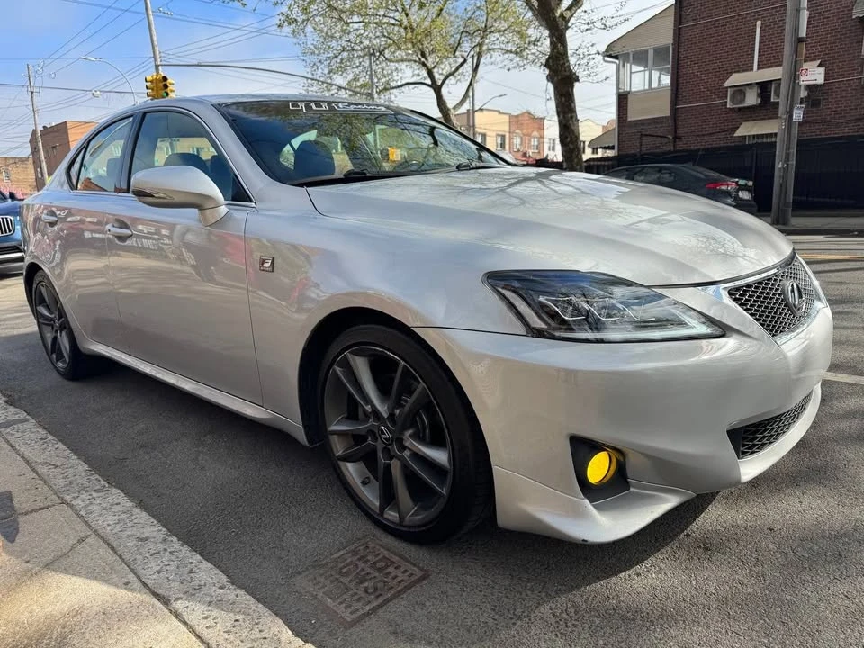 2012 Lexus IS 2nd Gen - Image 18 of 20