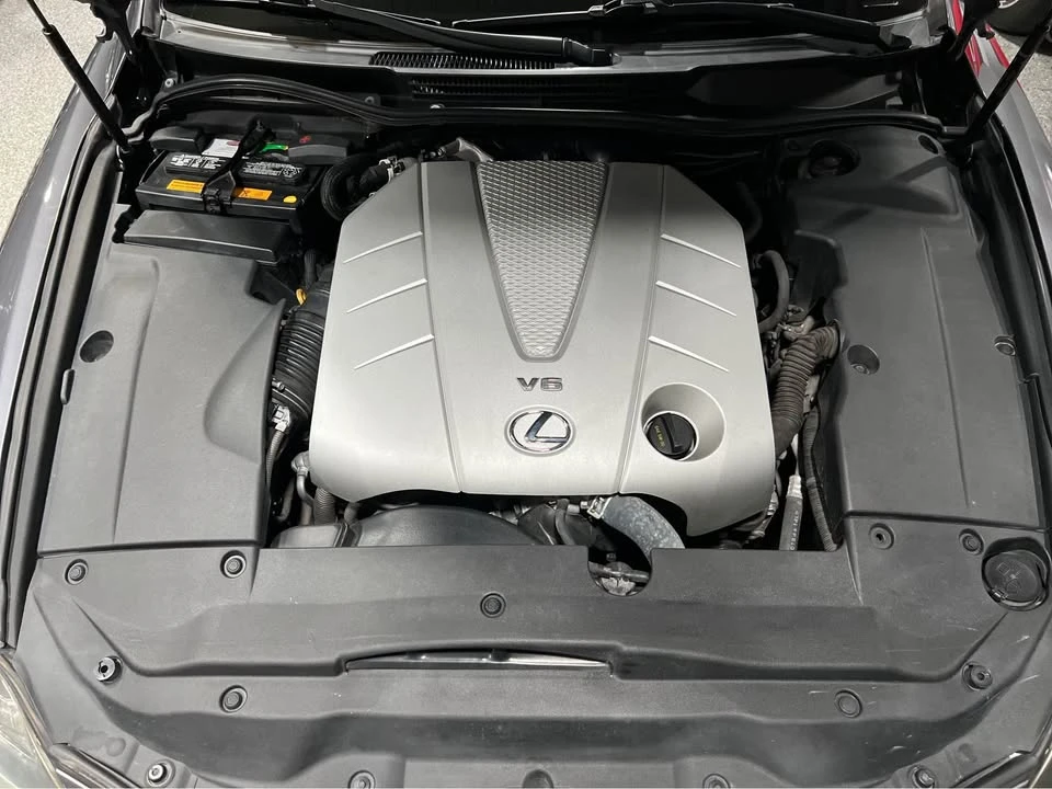 2012 Lexus IS 2nd Gen - Image 11 of 14