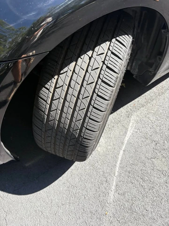 2012 Lexus IS 2nd Gen - Image 15 of 20