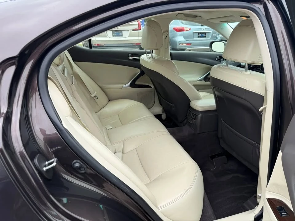 2012 Lexus IS 2nd Gen - Image 10 of 18