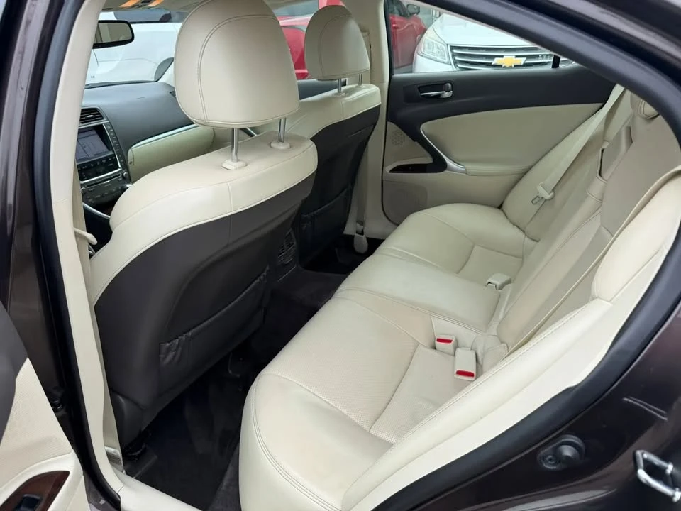 2012 Lexus IS 2nd Gen - Image 12 of 18