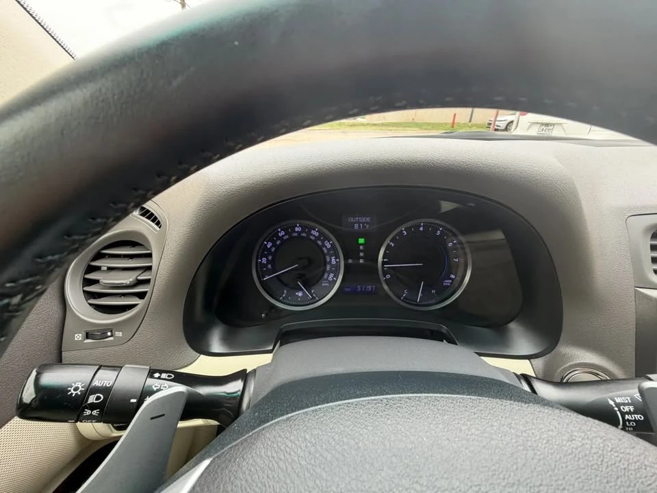 2012 Lexus IS 2nd Gen - Image 17 of 18