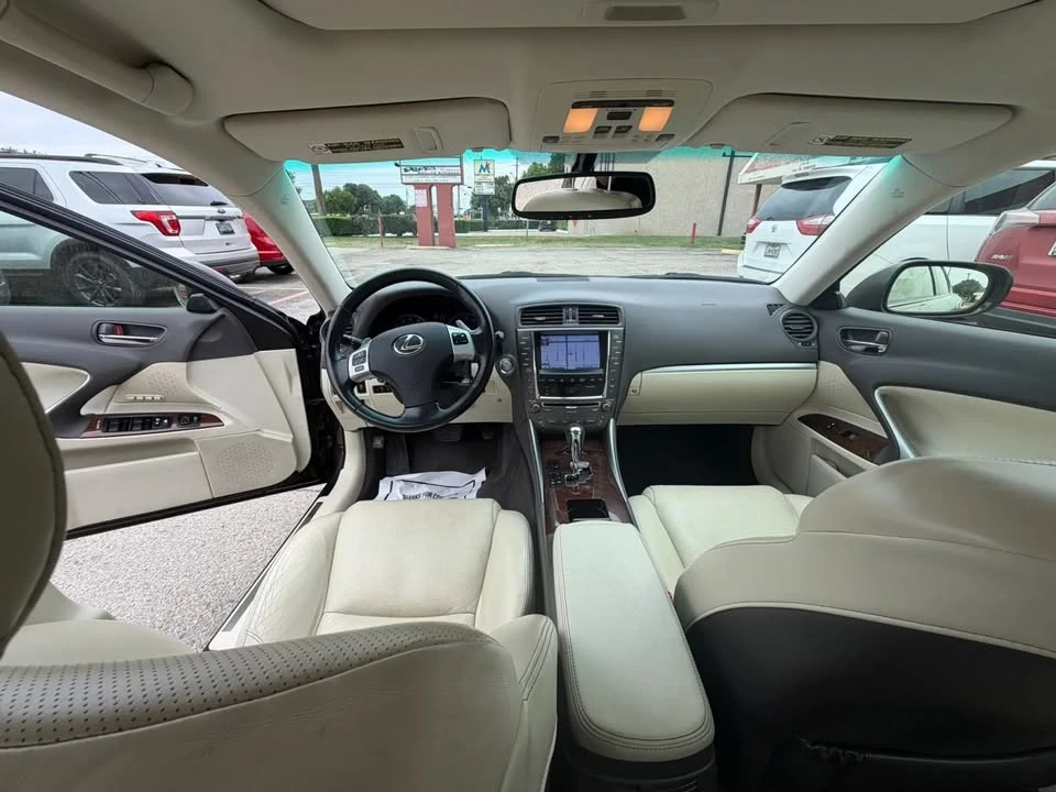 2012 Lexus IS 2nd Gen - Image 14 of 18