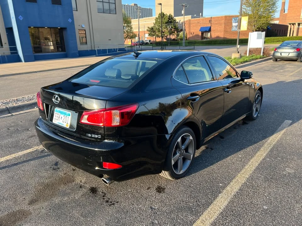 2012 Lexus IS 2nd Gen - Image 5 of 20