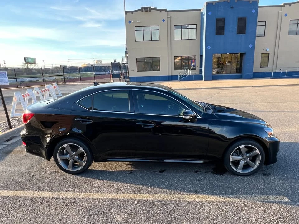 2012 Lexus IS 2nd Gen - Image 4 of 20