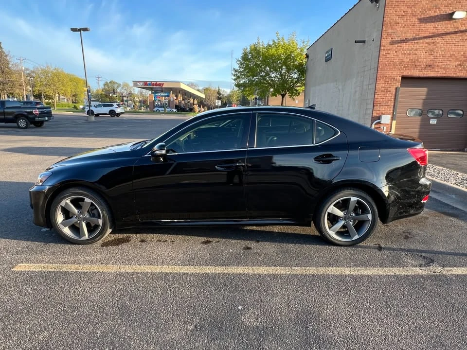 2012 Lexus IS 2nd Gen - Image 8 of 20