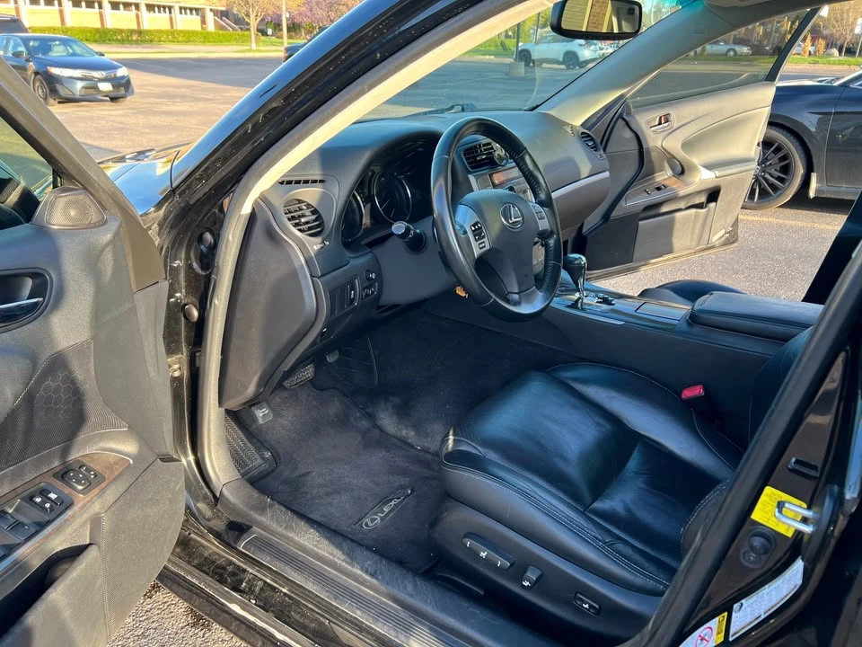 2012 Lexus IS 2nd Gen - Image 14 of 20