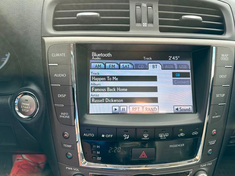 2012 Lexus IS 2nd Gen - Image 10 of 15
