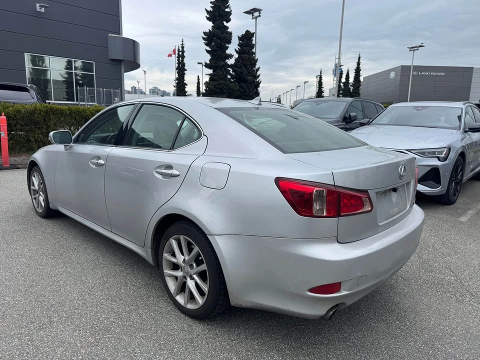 2012 Lexus IS 2nd Gen - Image 6 of 9